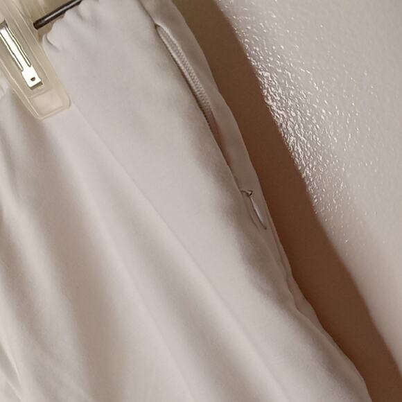 J. Jill Essential Women's White Cotton Stretch Pants - Size 8 - Picture 3 of 9